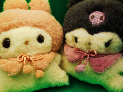 ぽてもこぬいぐるみのマイメロディとクロミ
